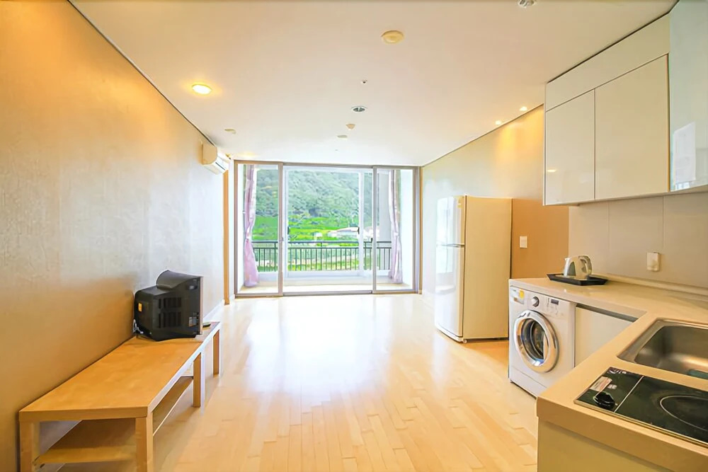 Yangsan Baegseong Eco View Pension
