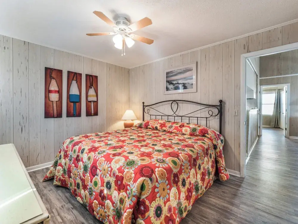 Pelican Perch by Topsail Realty