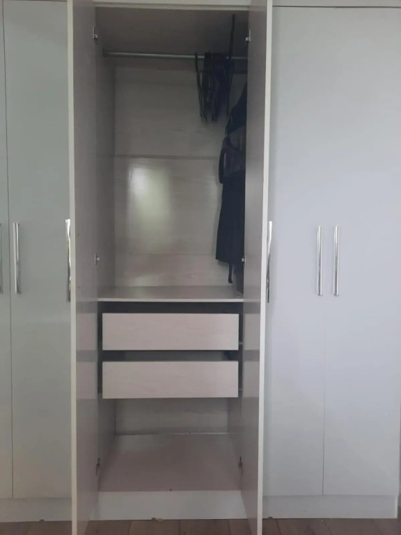 Charmosa casa em condominio com quintal