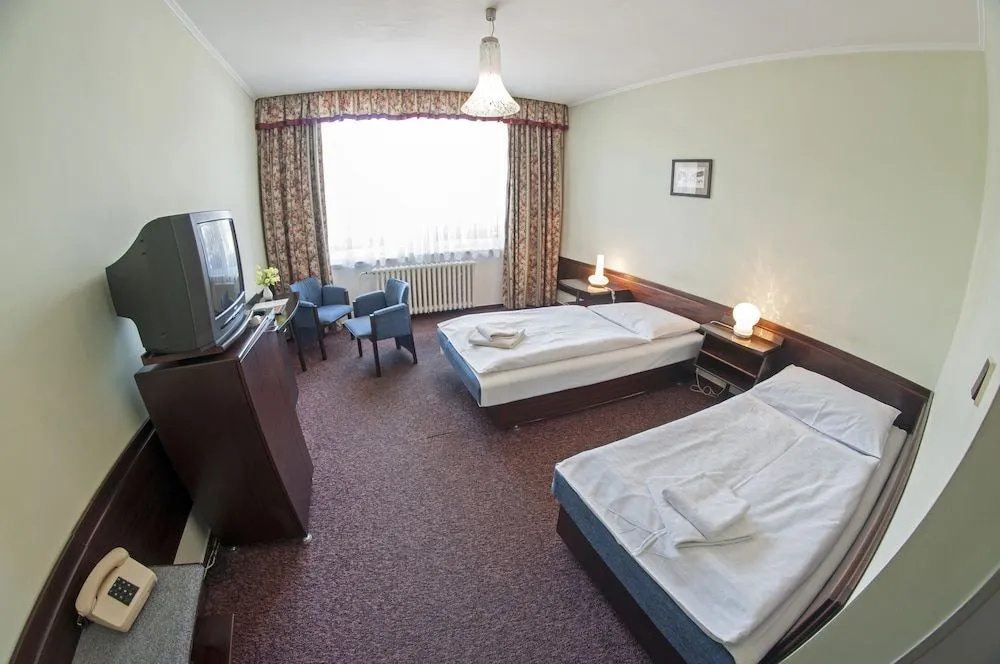Hotel Labuť