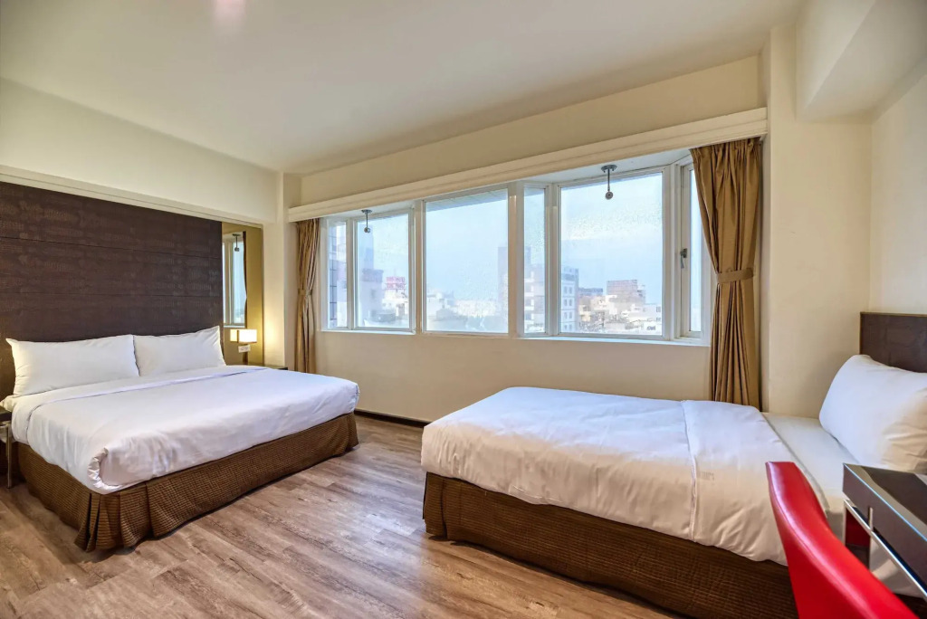 Jih Lih Hotel