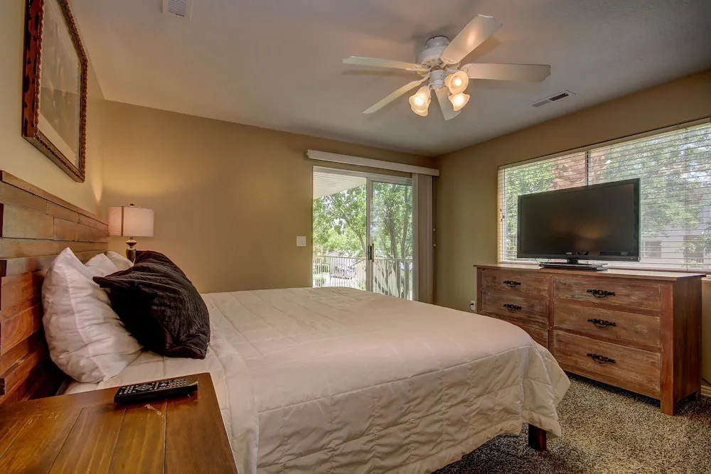 Las Palmas 4 Bedroom Condo by St George vacations