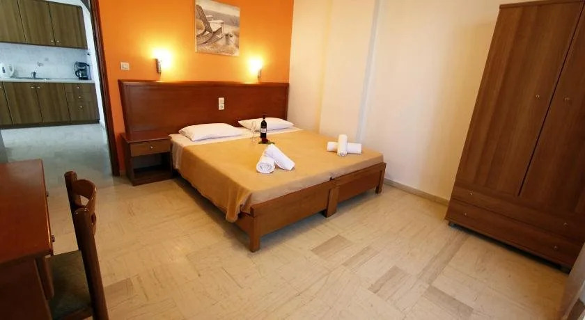 Lofos Apartments