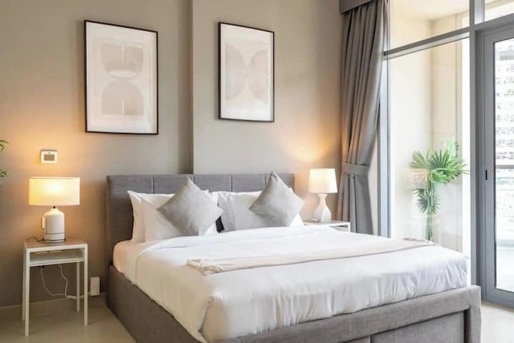Vogue | Downtown near Dubai Mall | Burj Khalifa