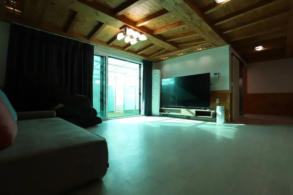 Lost City Z Hotel