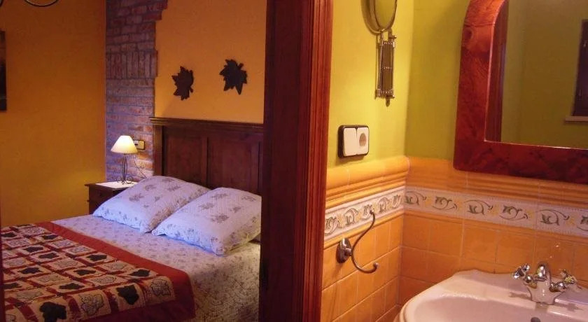 Hotel Rural Aguilar