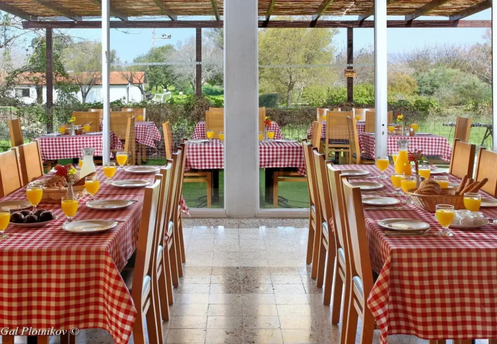 Nes Ammim Hotel