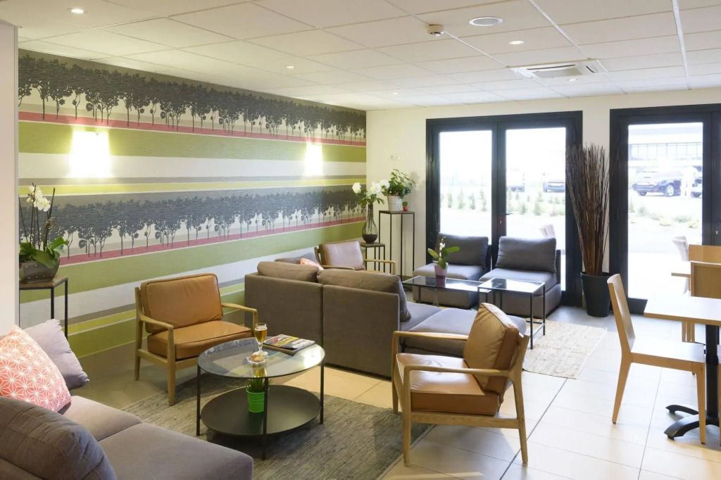 Brit Hotel Reims Croix Blandin