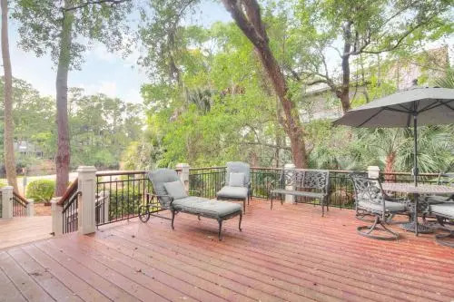 215 Glen Abbey