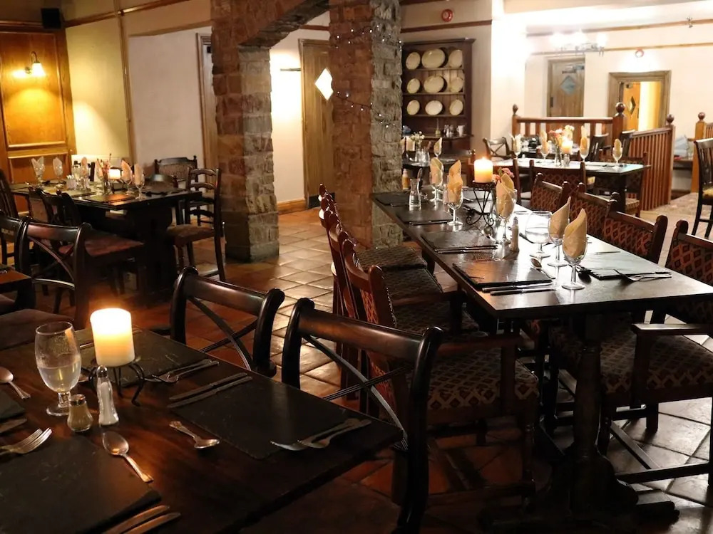 The Hollybush