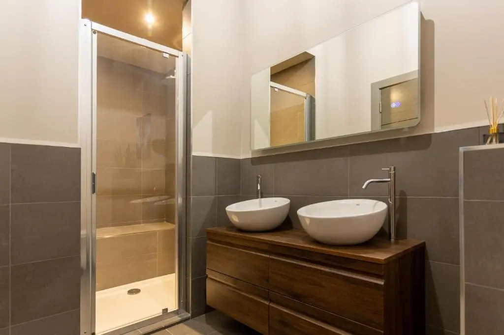 Luxury Manhattan Loft-style Apartment Near Edinburgh City Centre