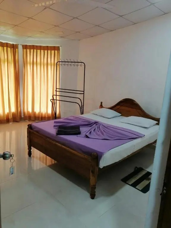 diyaluma falls inn