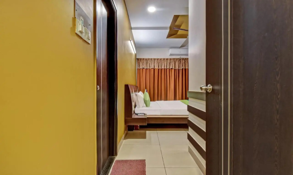 Treebo Premium Raj Elegance Manyata Tech Park