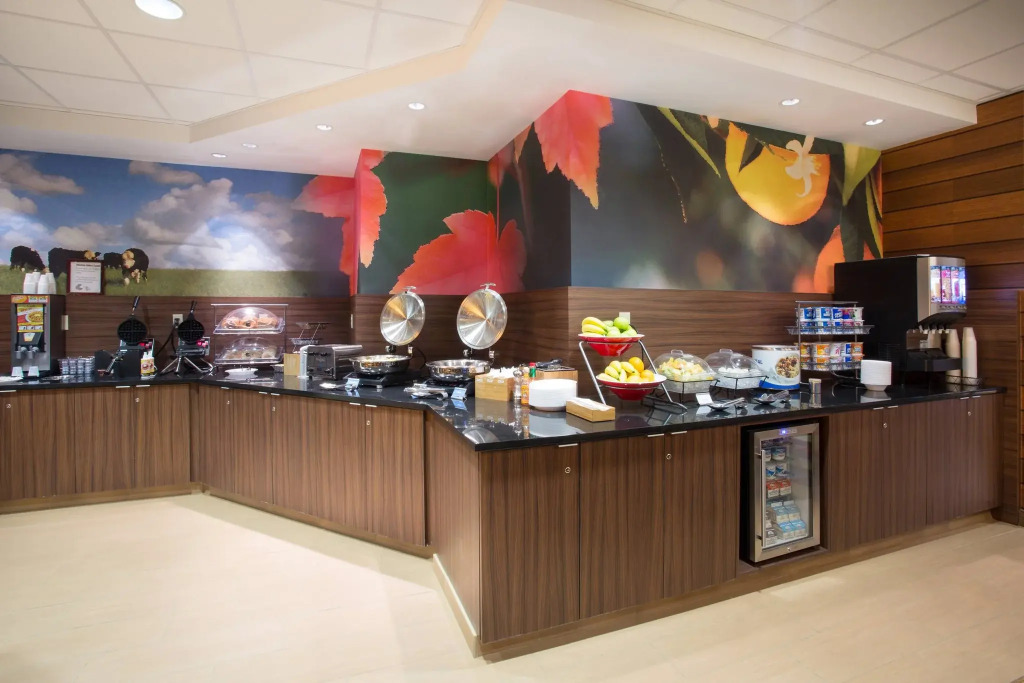 Fairfield Inn & Suites by Marriott Boston Milford