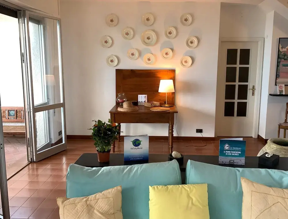 House Mediterraneo