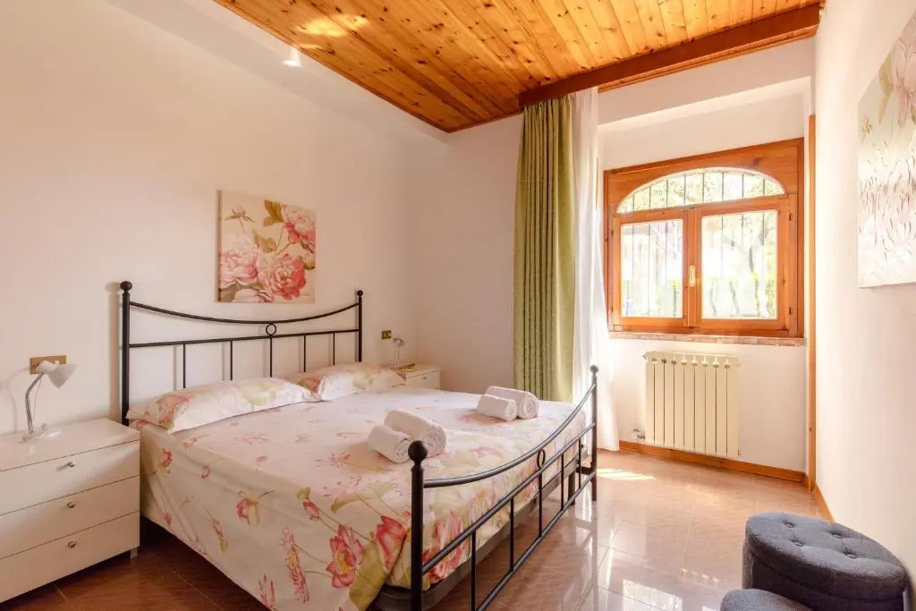 Villa Mariarosa Apartments