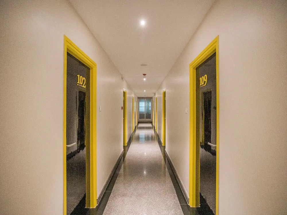 Capital O 15744 Northern Suites