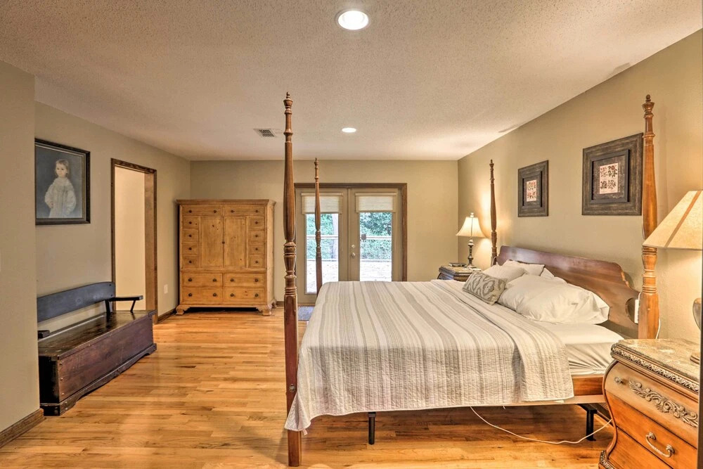 Charming Tallahassee Family Hideaway: 5 Mi to Fsu!