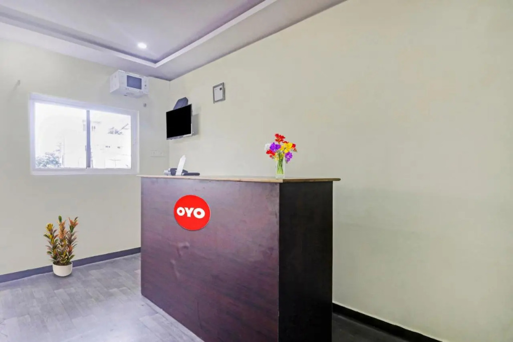 OYO 93028 Hotel Venkateshwara Grand