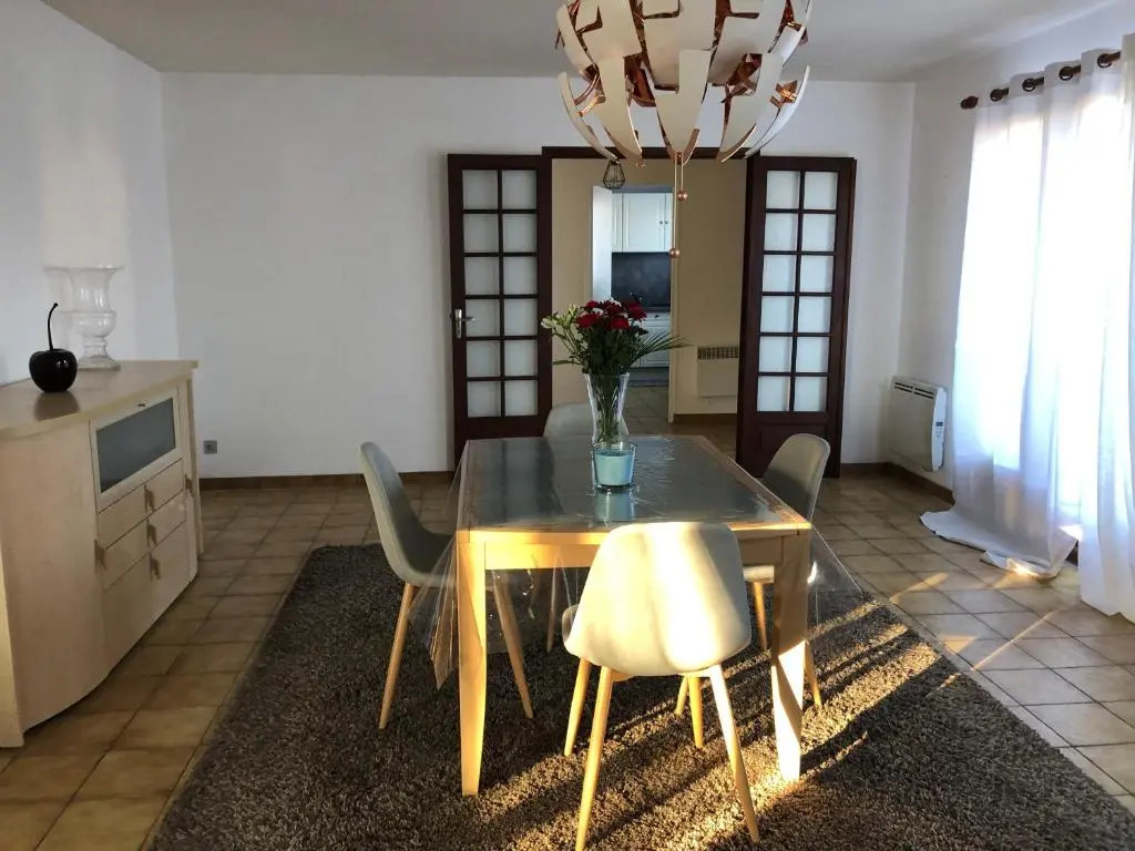 110M2 A 1 Km De La Plage De St Georges De Didonne