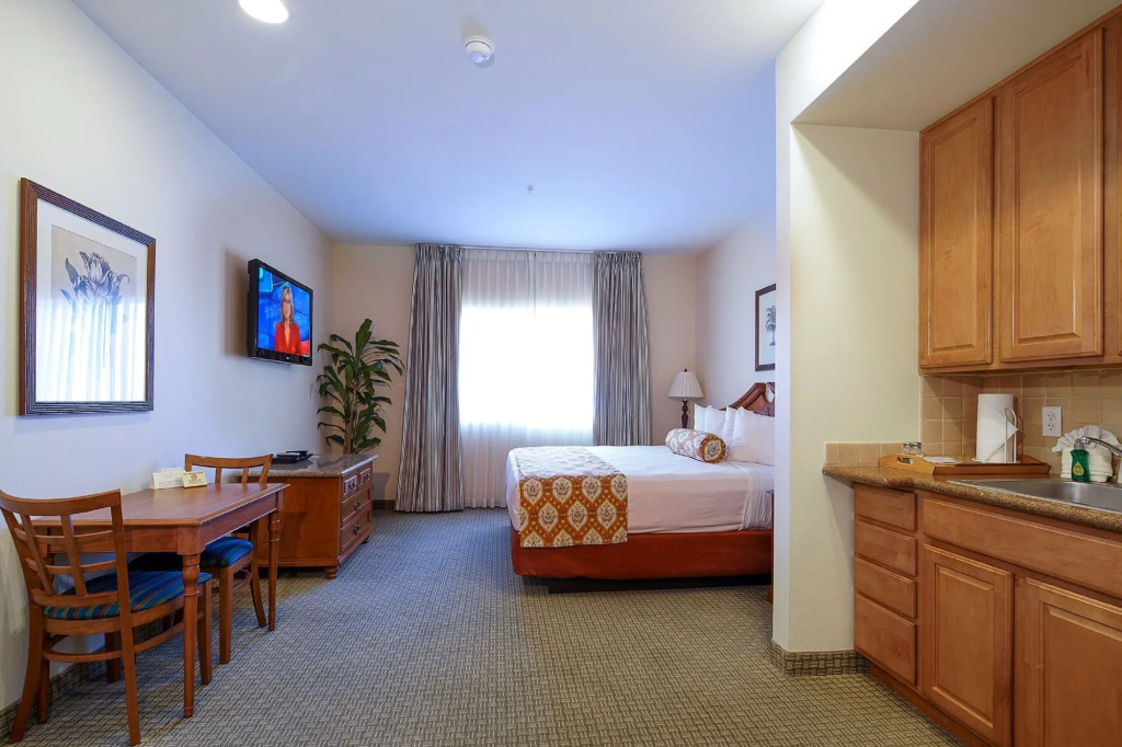 Tahiti Resort