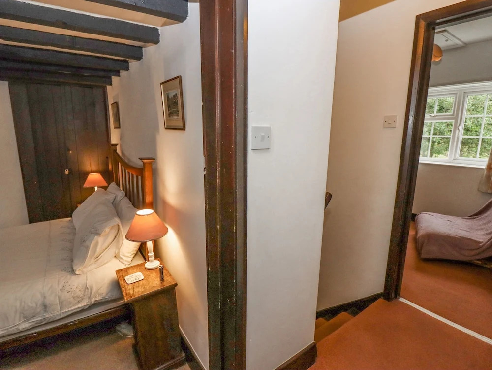 Newbury Cottage