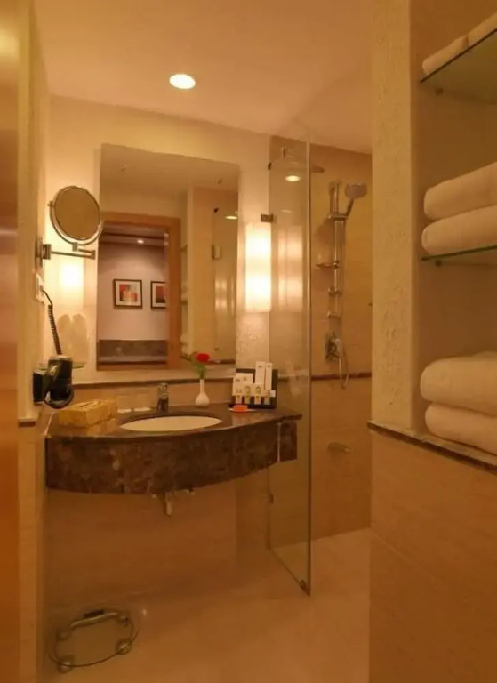 Country Inn & Suites By Carlson Mysore