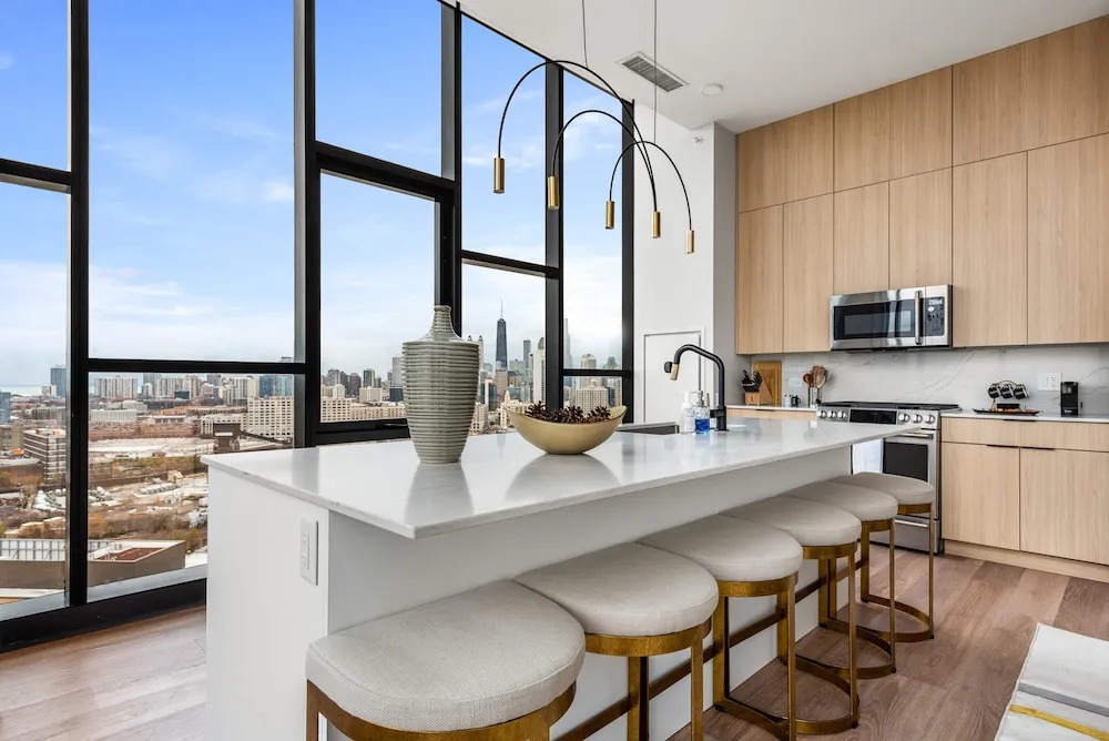 Group Escape 2 Luxury 3BR Penthouses