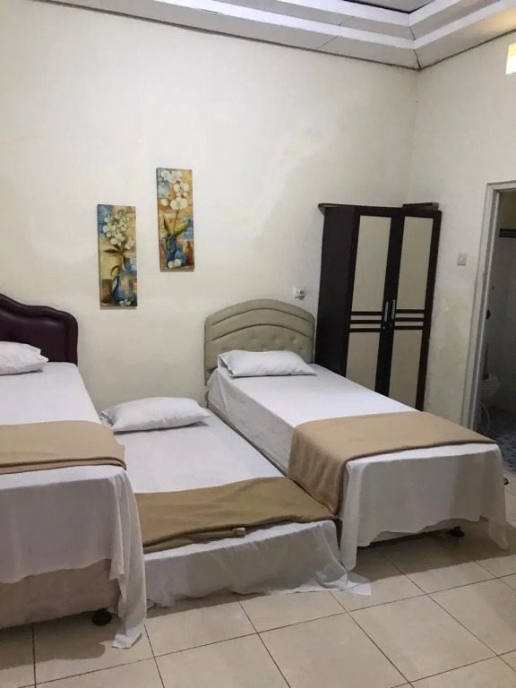Villa and Guest House Batu Indah