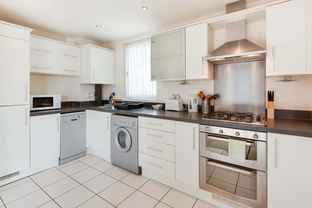 UR Stay Apartments Freemens Meadow