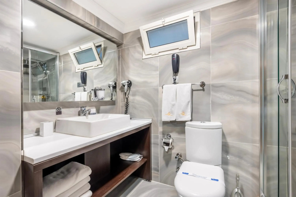 Gallery Residence & Hotel