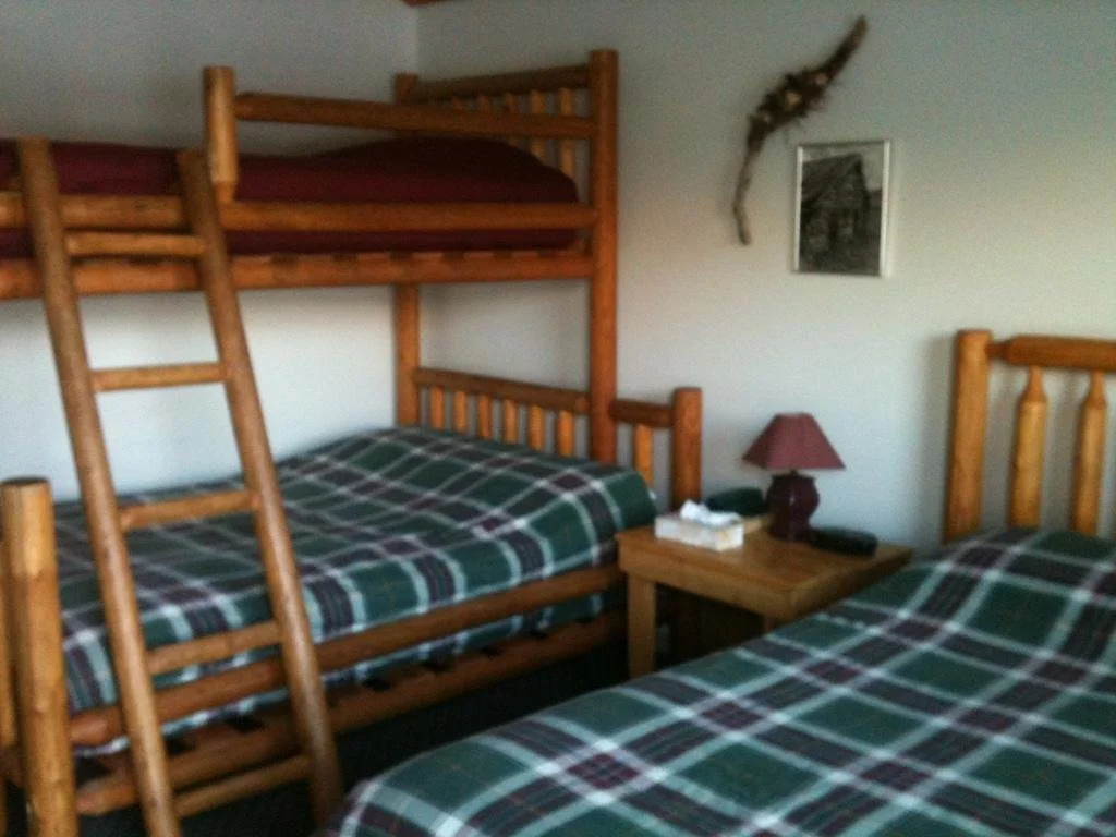 Bears Claw Lodge
