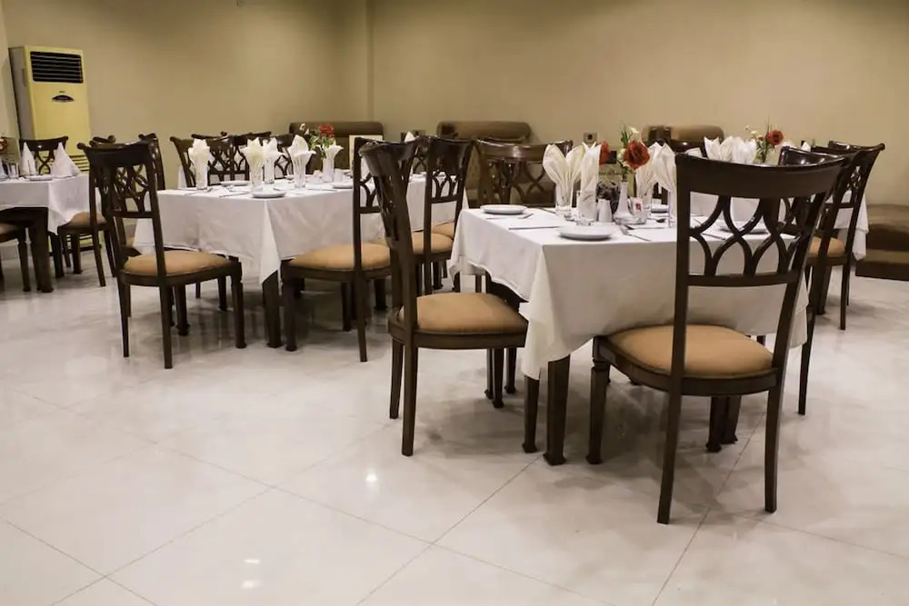 Hotel Country Inn