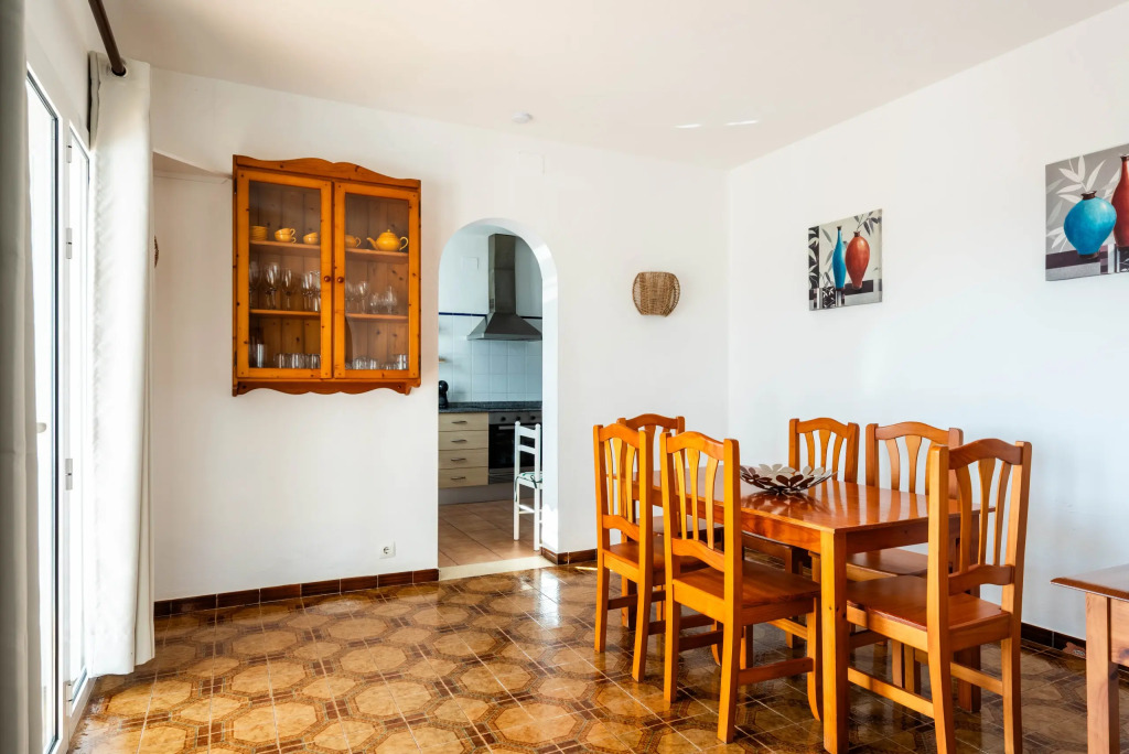 V105 Villa Nineta