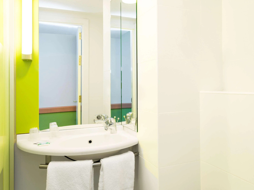B&B HOTEL Zaragoza Plaza Mozart