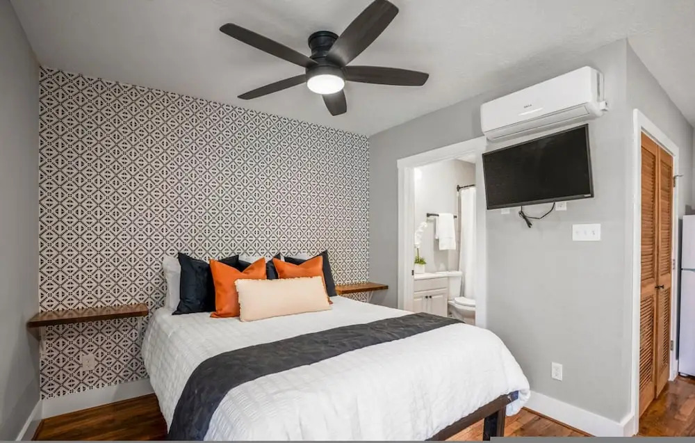 Quiet Studio Minutes From Downtown Houston