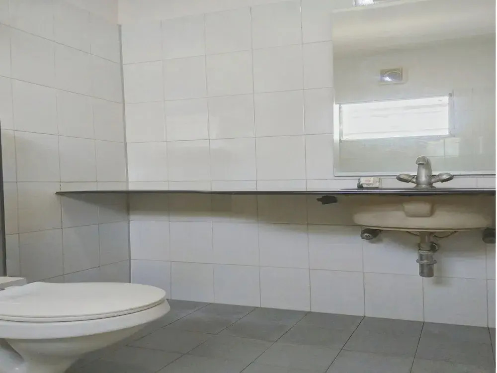 OYO 11093 Hotel Rathod Suites