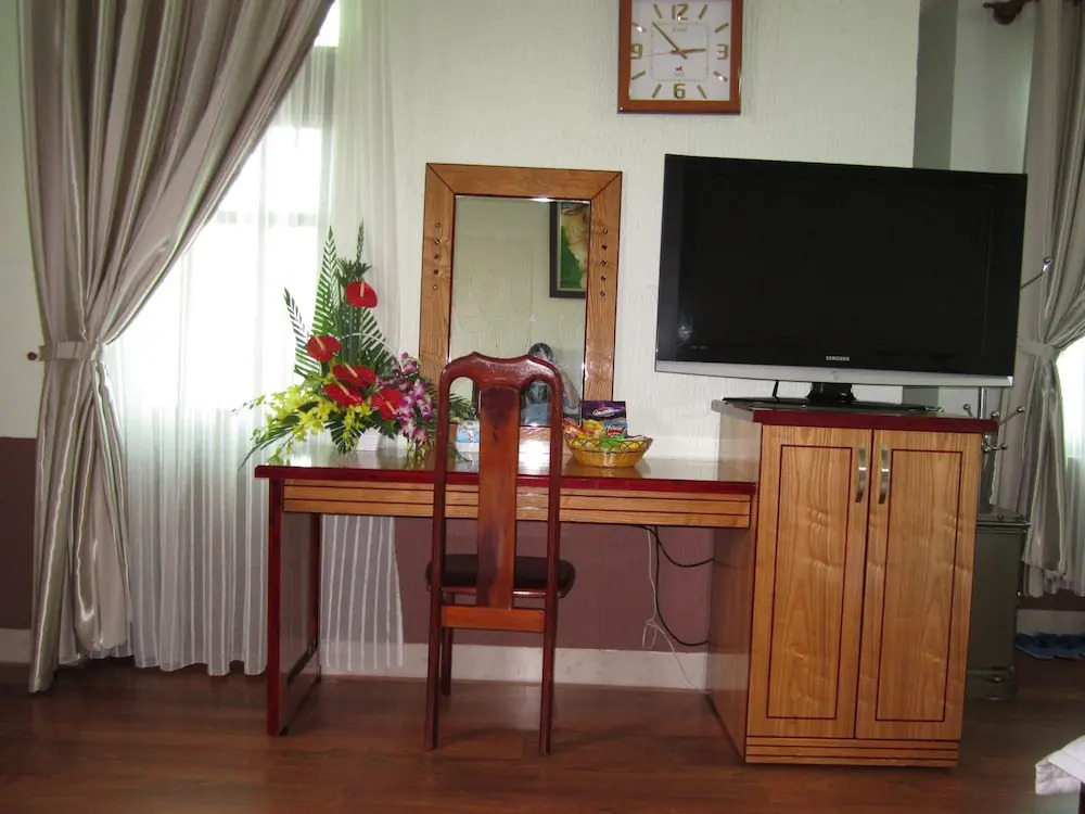 Khách sạn nhà hàng Tuấn Vũ