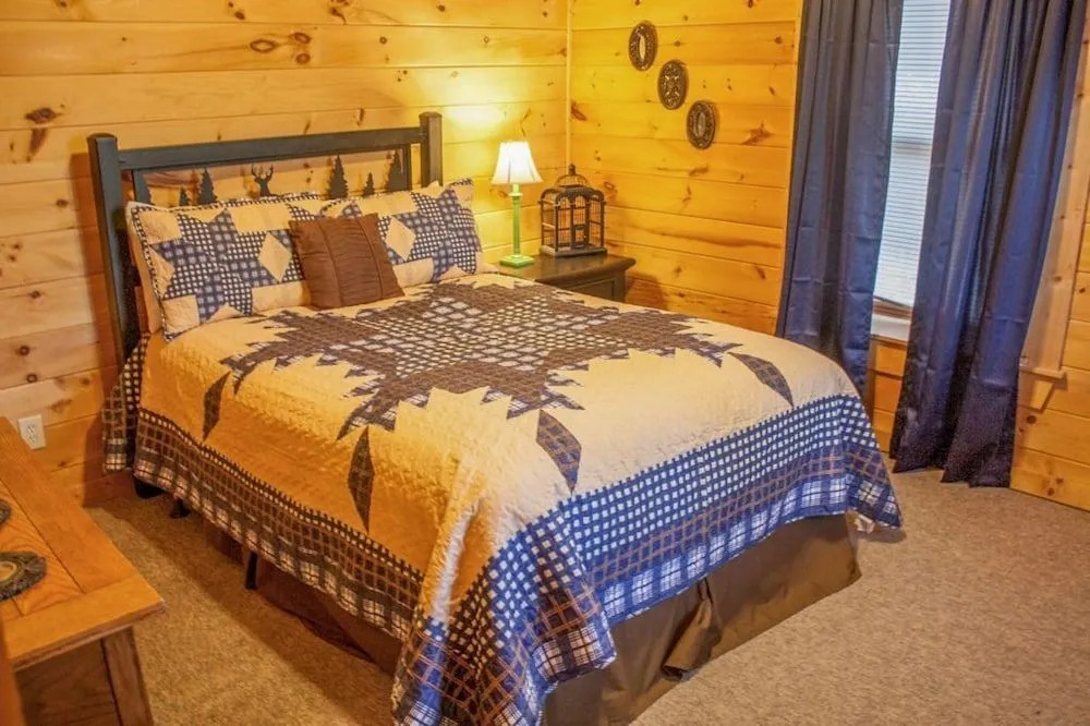 201 Southern Charm - 4 Br Cabin