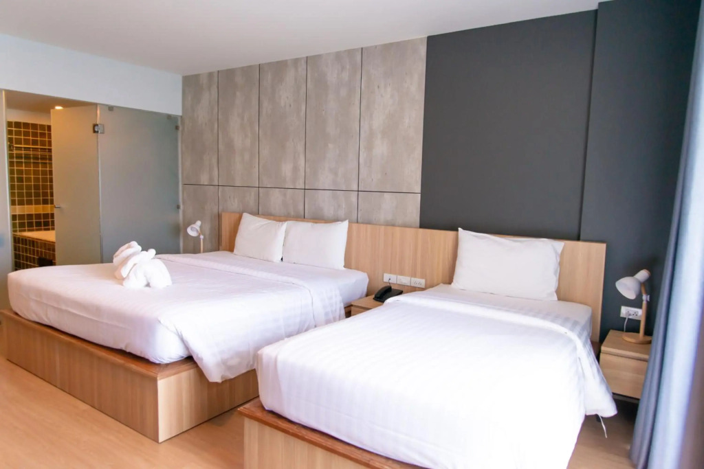 Royal Phala Cliff Beach Resort