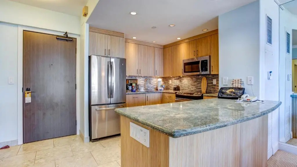Maui Westside Properties - The Whaler 359