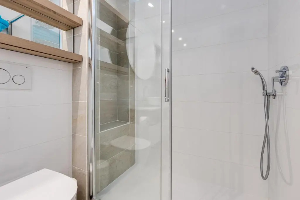Fortuna 37 - Luxury Apartment with AC and Pool