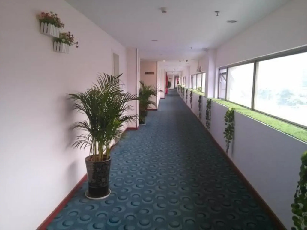 7 Days Inn Foshan Jihua Yuan Metro Station Branch