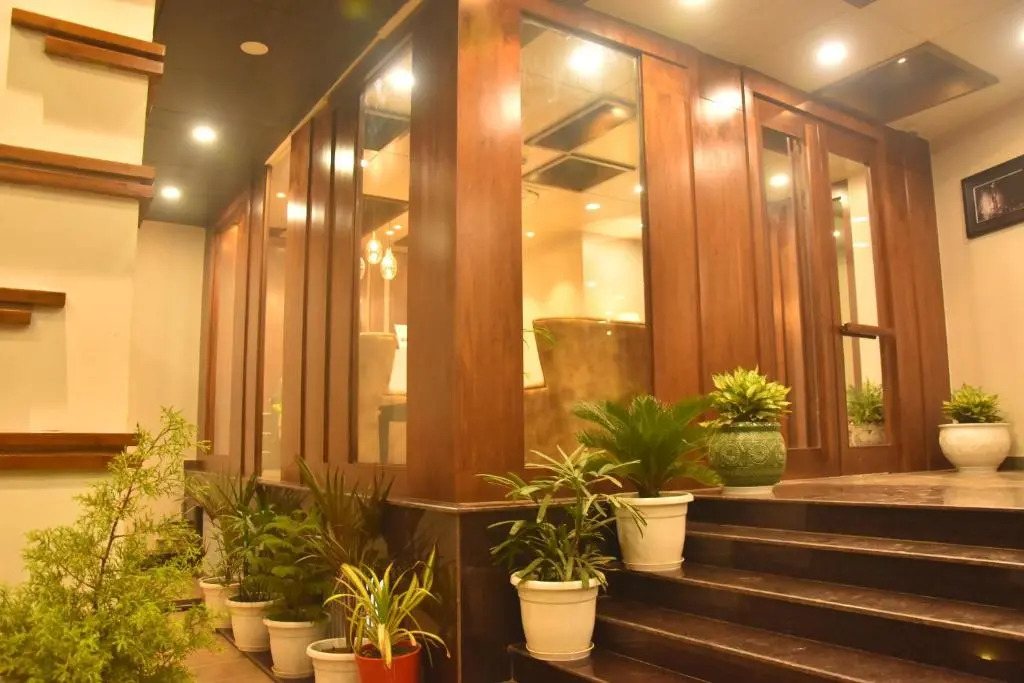 Hotel Abhinav International