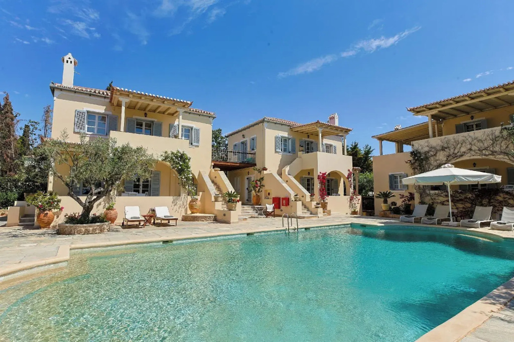 Villa Nika spetses Hotel