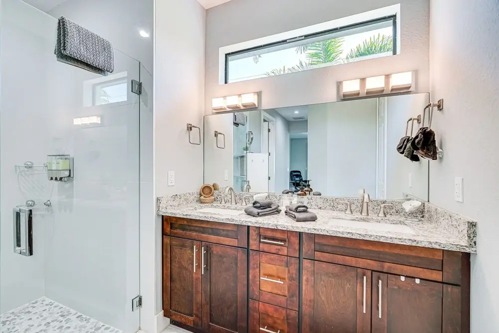 8 Mi to Dtwn: Canalfront Home in Cape Coral!