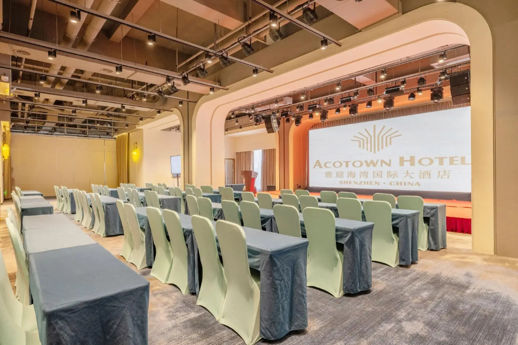 Acotown Gulf International Hotel