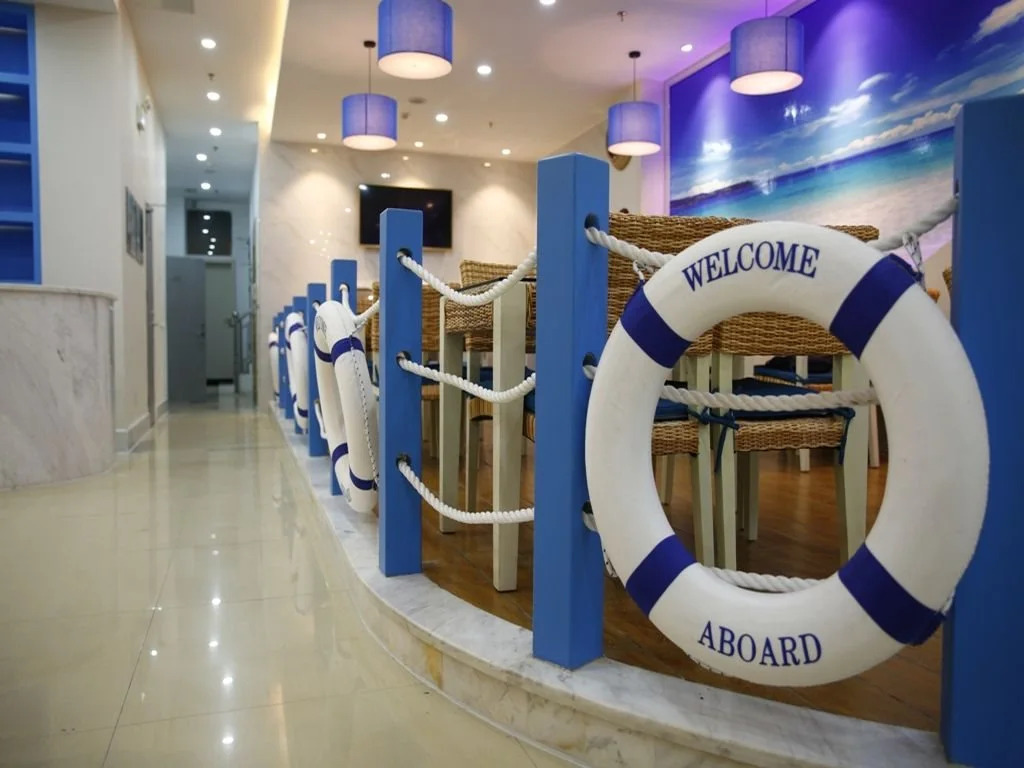 Elan Hotel Sanya First Market