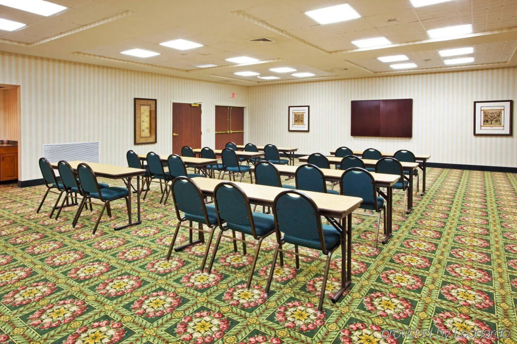 Holiday Inn Express and Suites Thomasville by IHG