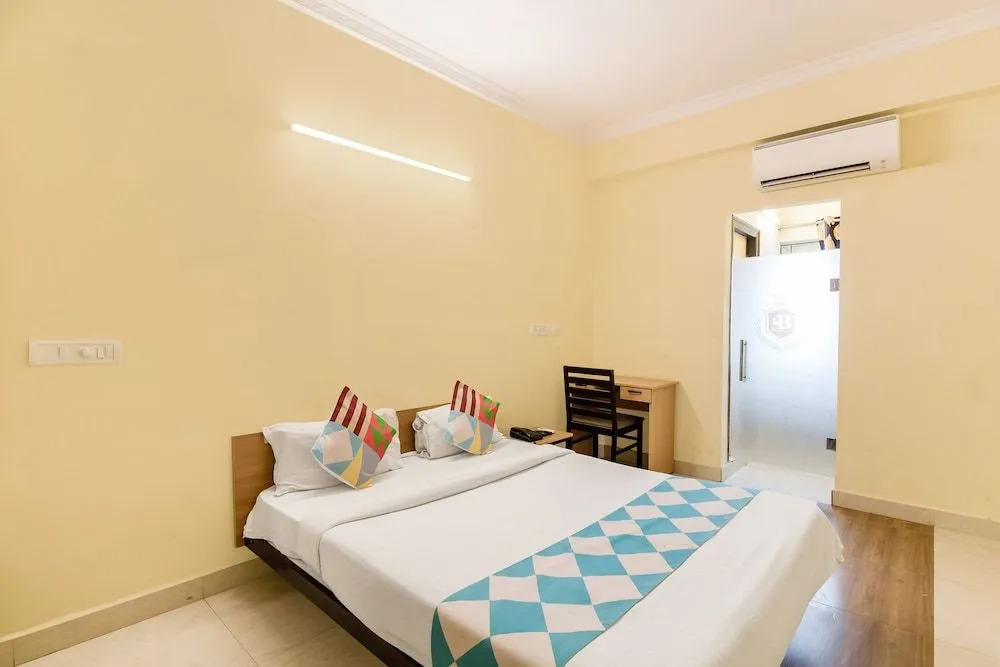 Oyo Home 62254 Premium Stay Hitech City